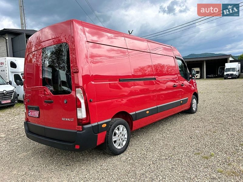 Грузовой фургон Renault Master 2024 в Хусте