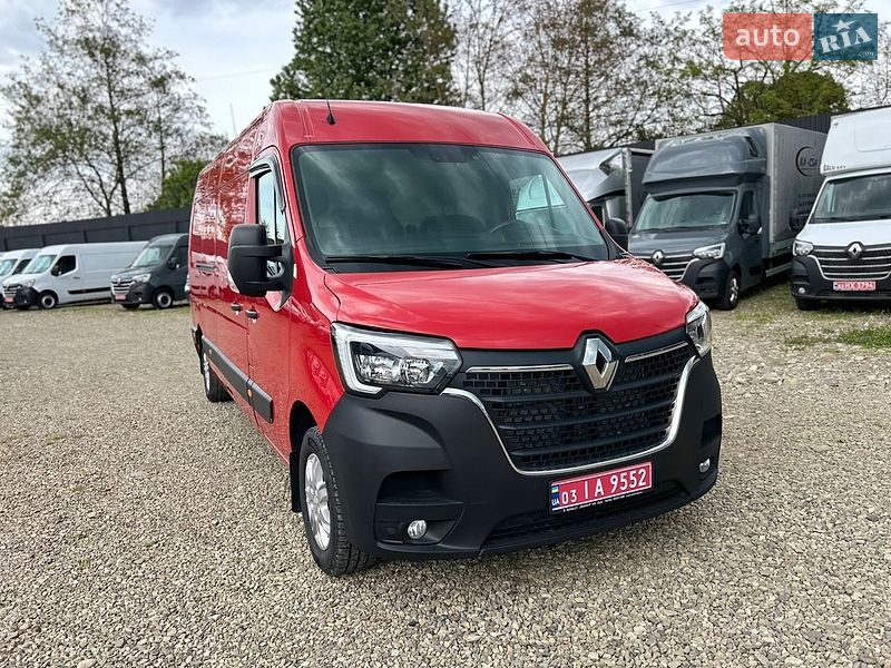 Грузовой фургон Renault Master 2024 в Хусте