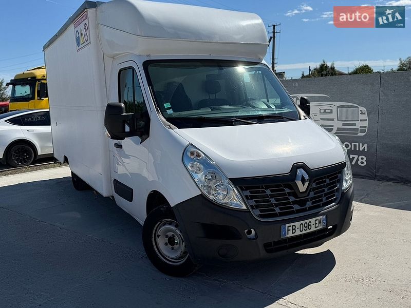 Вантажний фургон Renault Master 2018 в Львові
