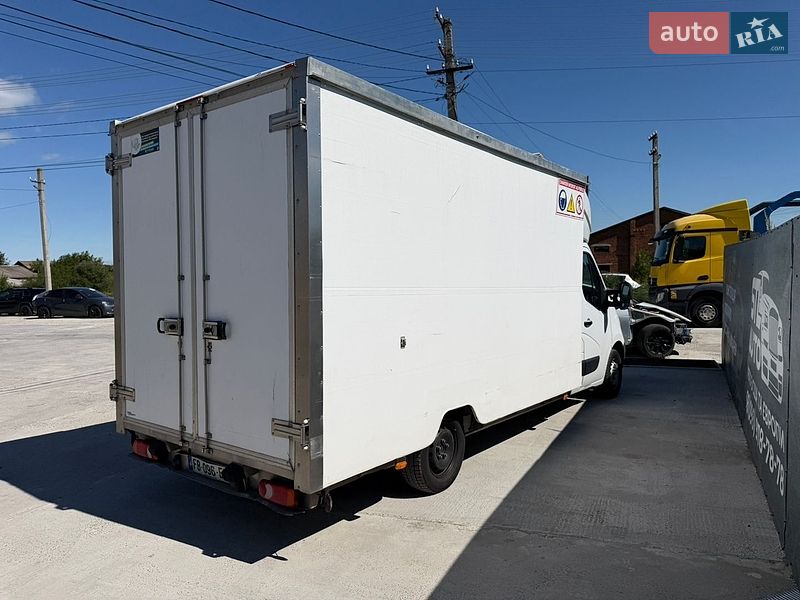 Вантажний фургон Renault Master 2018 в Львові