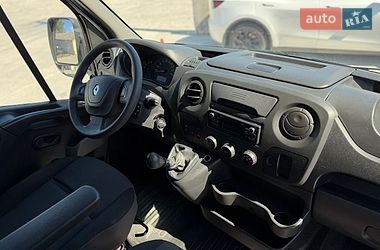Вантажний фургон Renault Master 2018 в Львові