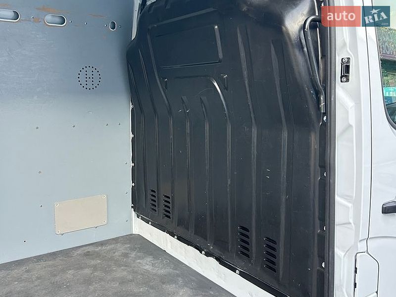 Грузовой фургон Renault Master 2022 в Нежине