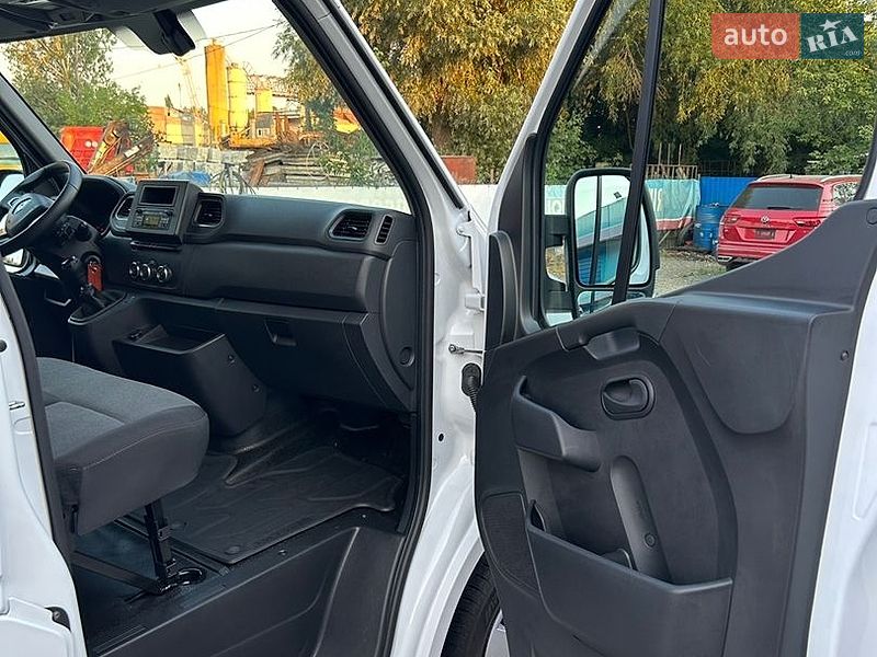Грузовой фургон Renault Master 2022 в Нежине