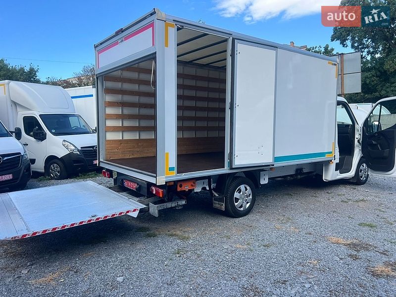 Інші вантажівки Renault Master 2023 в Рівному