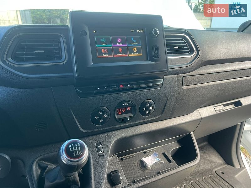 Інші вантажівки Renault Master 2023 в Рівному