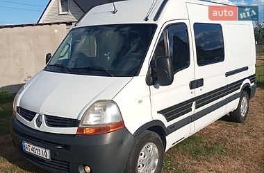 Минивэн Renault Master 2009 в Долине