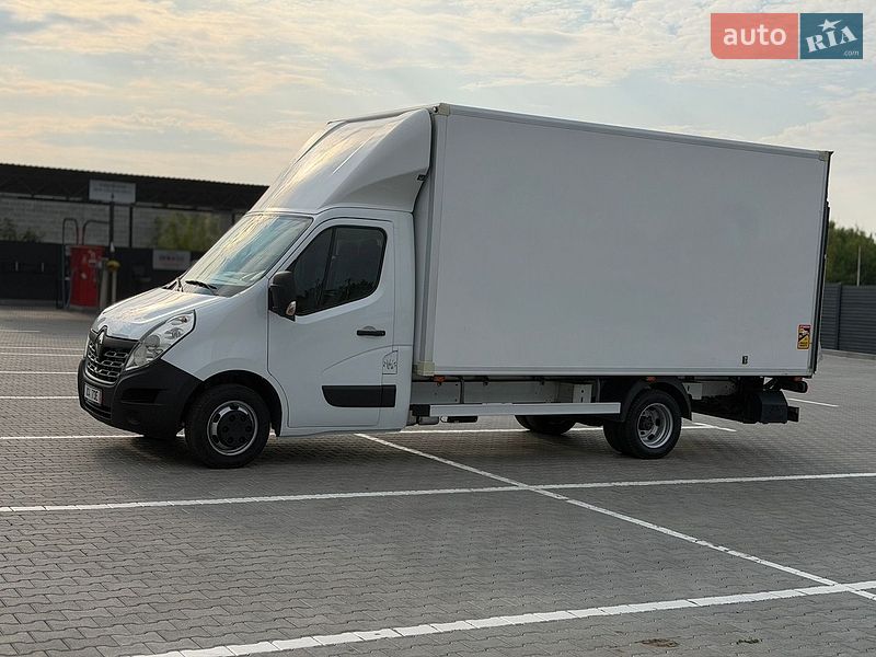 Інші вантажівки Renault Master 2017 в Дубні