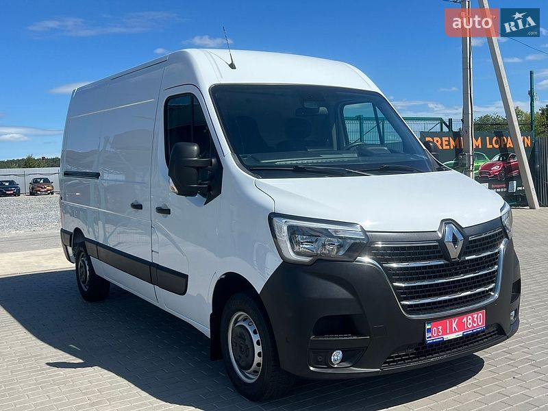 Грузовой фургон Renault Master 2022 в Лопатине