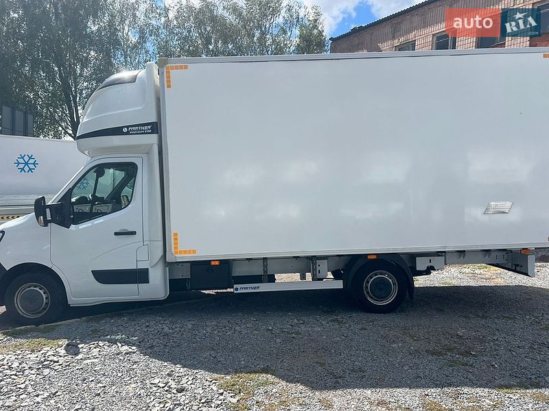 Інші вантажівки Renault Master 2022 в Рівному