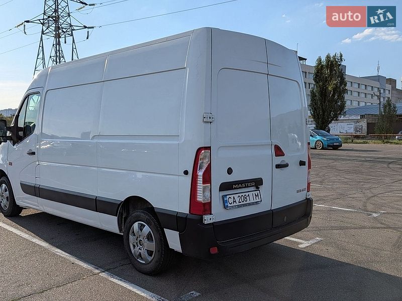 Вантажний фургон Renault Master 2017 в Києві