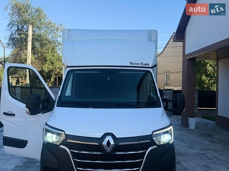 Тентований Renault Master 2020 в Хусті