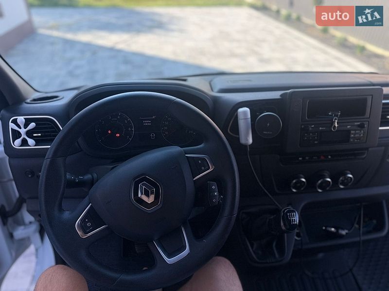 Тентований Renault Master 2020 в Хусті
