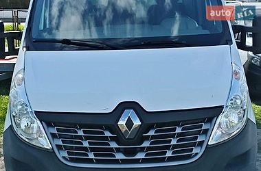 Вантажний фургон Renault Master 2017 в Гребінках