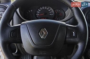 Вантажний фургон Renault Master 2017 в Гребінках