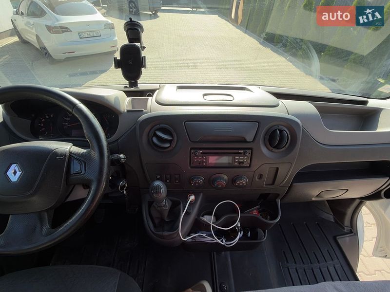 Грузовой фургон Renault Master 2014 в Самборе фото 24 Грузовой фургон Renault Master 2014 в Самборе