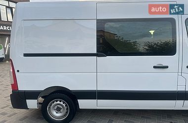 Вантажний фургон Renault Master 2017 в Рівному