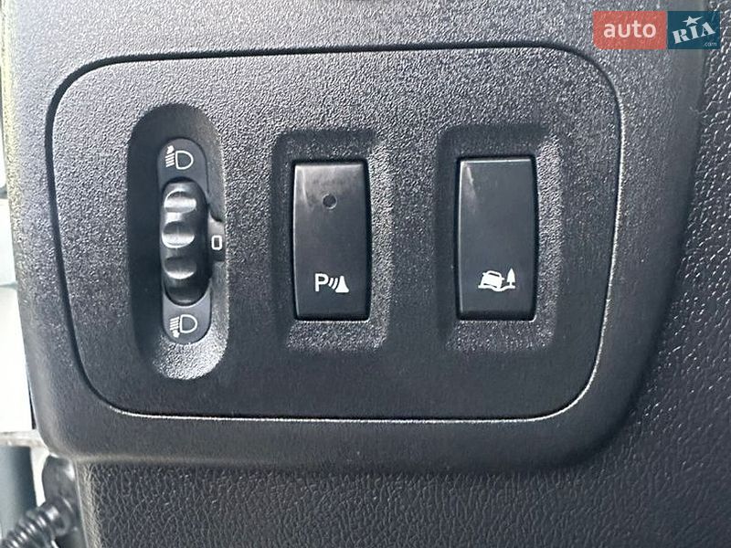 Вантажний фургон Renault Master 2017 в Рівному