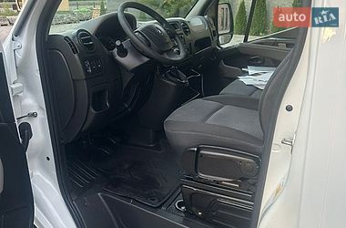 Вантажний фургон Renault Master 2017 в Рівному