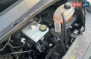 Вантажний фургон Renault Master 2017 в Рівному