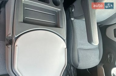 Вантажний фургон Renault Master 2017 в Рівному