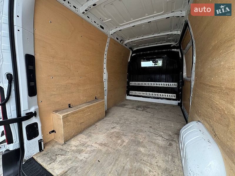 Вантажний фургон Renault Master 2021 в Вінниці