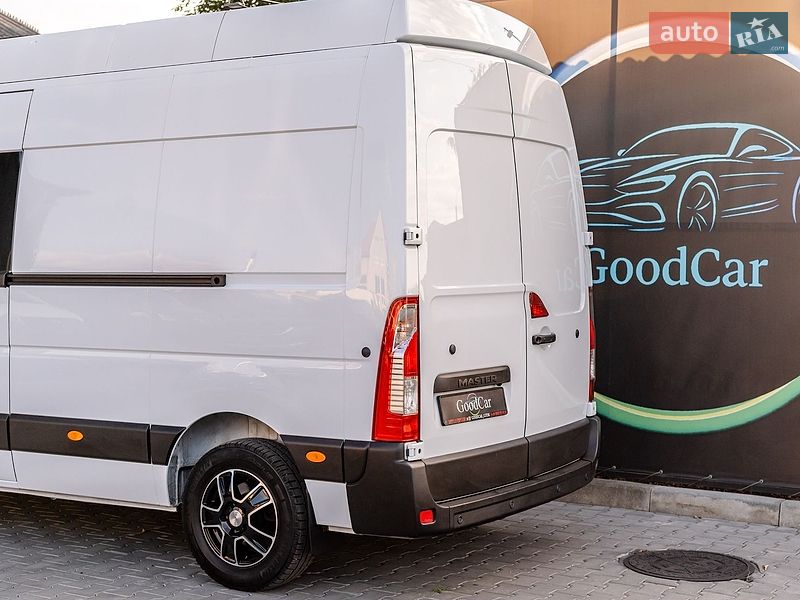 Грузопассажирский фургон Renault Master 2019 в Луцке