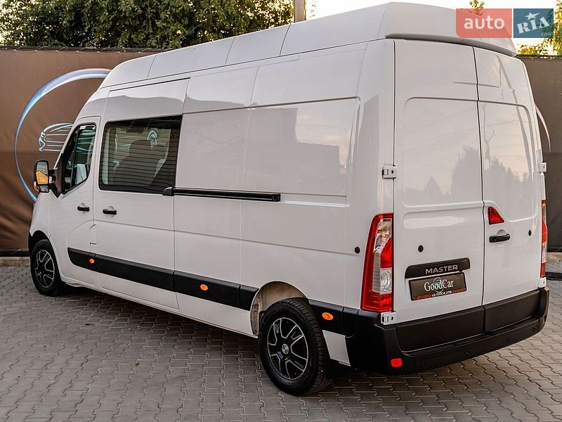 Грузопассажирский фургон Renault Master 2019 в Луцке
