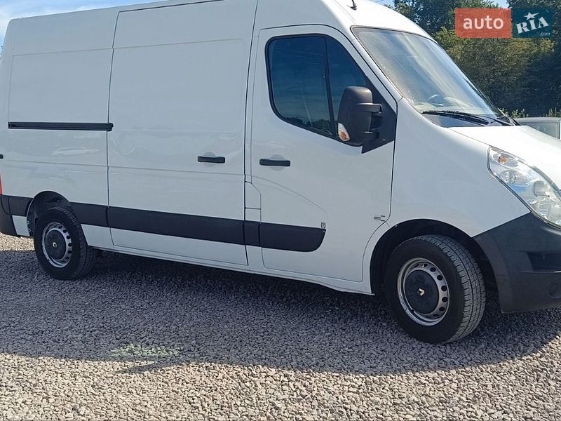 Грузовой фургон Renault Master 2016 в Львове