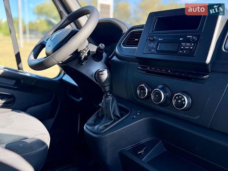 Борт Renault Master 2022 в Рівному