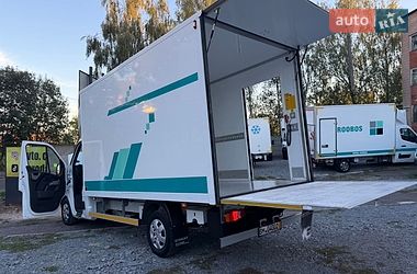 Другие грузовики Renault Master 2018 в Ровно