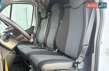Евакуатор Renault Master 2017 в Рівному