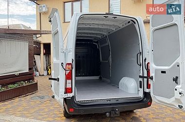 Грузовой фургон Renault Master 2022 в Киеве
