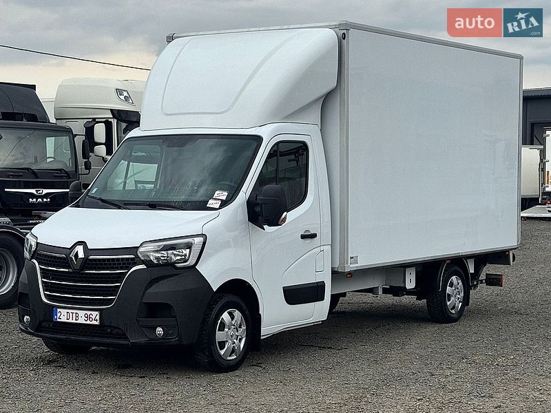 Грузовой фургон Renault Master 2023 в Луцке