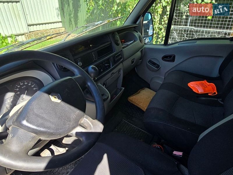 Мінівен Renault Master 2006 в Хмельницькому