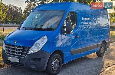 Вантажний фургон Renault Master 2012 в Дніпрі