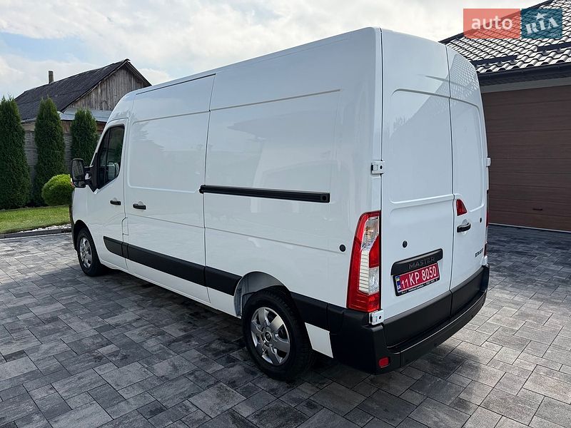 Грузовой фургон Renault Master 2021 в Дубно