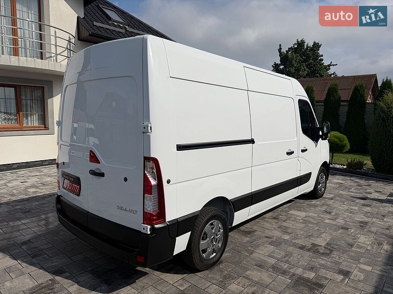 Грузовой фургон Renault Master 2021 в Дубно