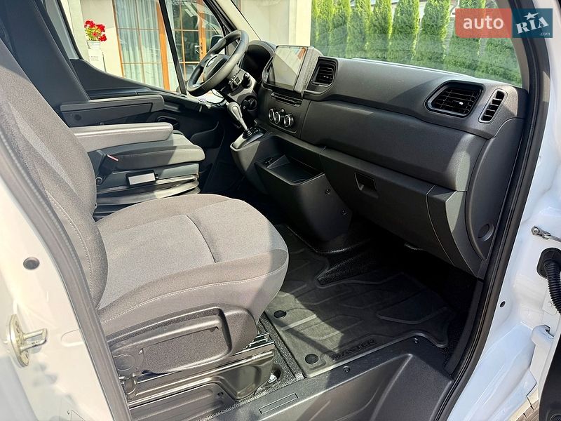 Грузовой фургон Renault Master 2021 в Дубно