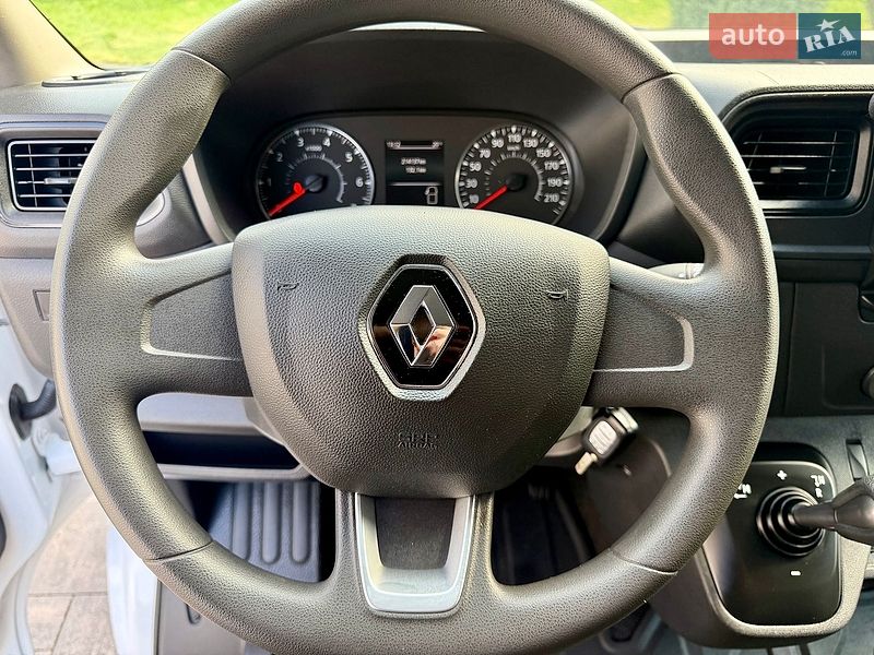 Грузовой фургон Renault Master 2021 в Дубно