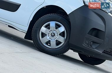 Другие грузовики Renault Master 2022 в Дубно