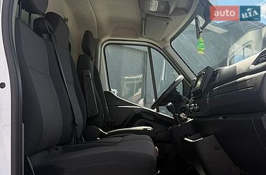 Другие грузовики Renault Master 2022 в Дубно