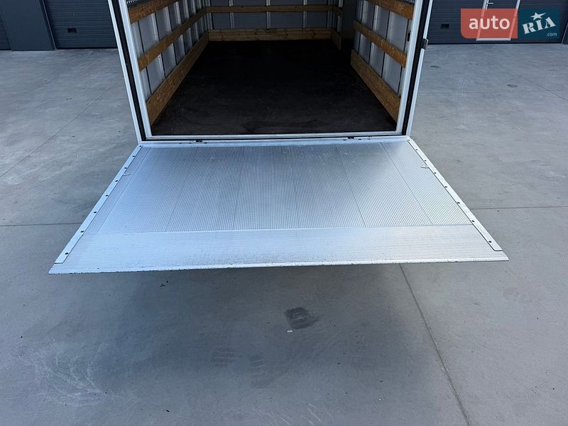 Другие грузовики Renault Master 2022 в Дубно