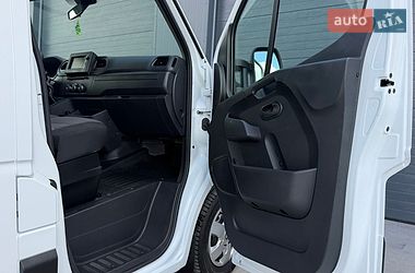 Другие грузовики Renault Master 2022 в Дубно
