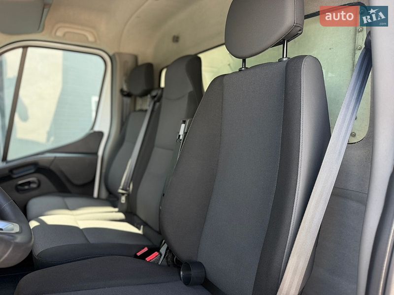 Другие грузовики Renault Master 2022 в Дубно