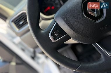 Другие грузовики Renault Master 2022 в Дубно