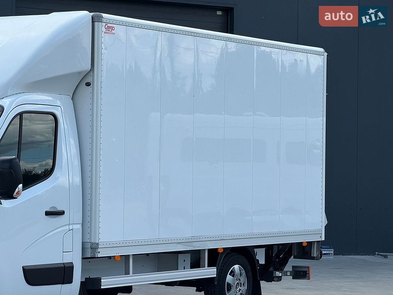 Другие грузовики Renault Master 2022 в Дубно