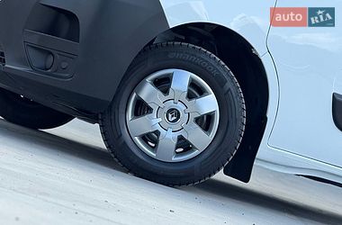 Другие грузовики Renault Master 2022 в Дубно