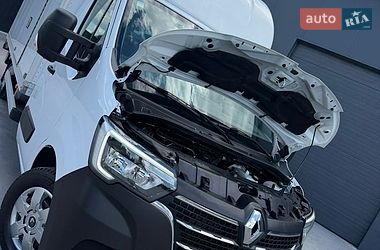 Другие грузовики Renault Master 2022 в Дубно