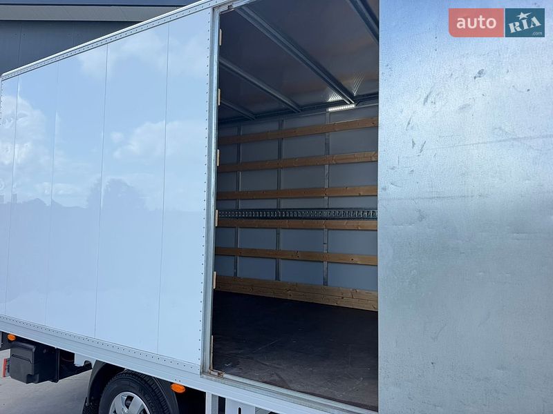 Другие грузовики Renault Master 2022 в Дубно