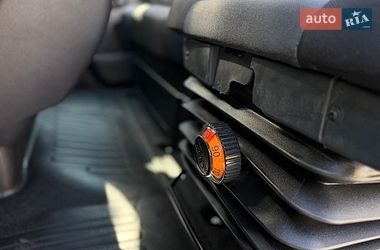 Другие грузовики Renault Master 2022 в Дубно
